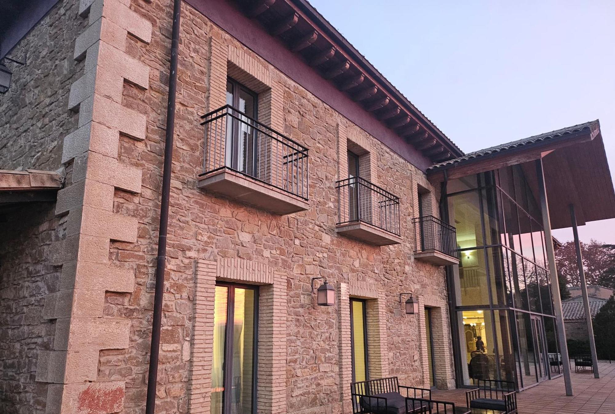 Hotel Villa Marcilla Kültér fotó