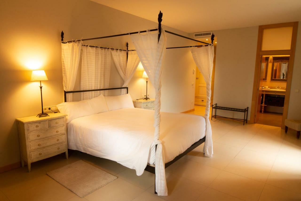 Hotel Villa Marcilla Kültér fotó