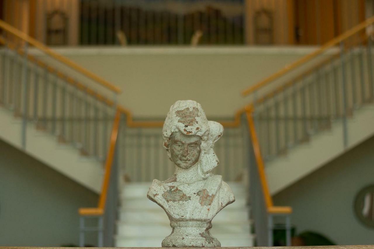Hotel Villa Marcilla Kültér fotó