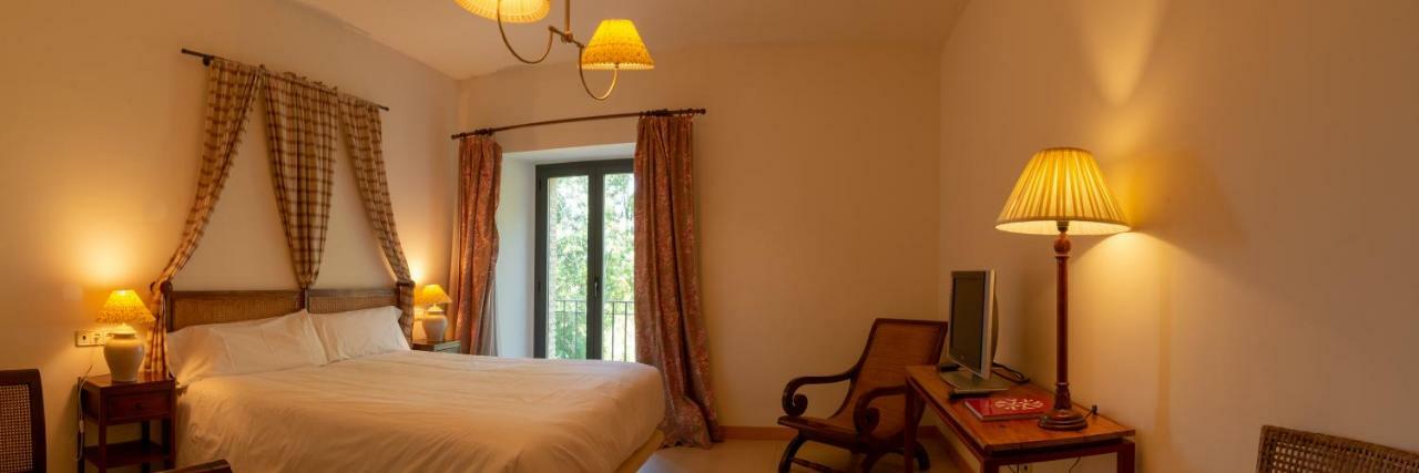 Hotel Villa Marcilla Kültér fotó