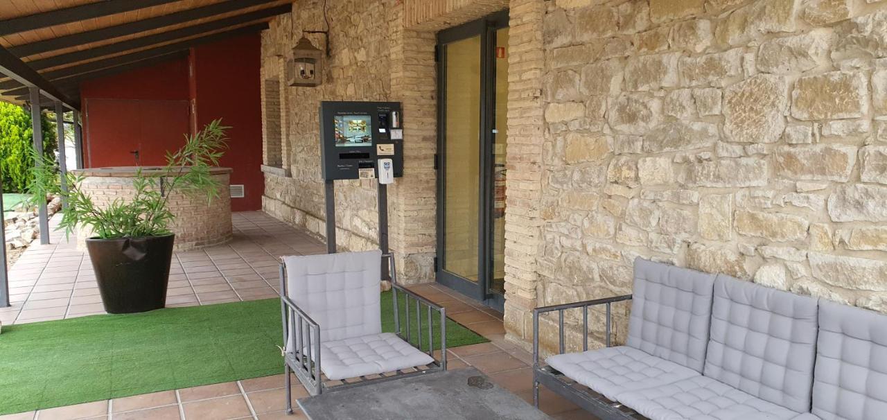 Hotel Villa Marcilla Kültér fotó